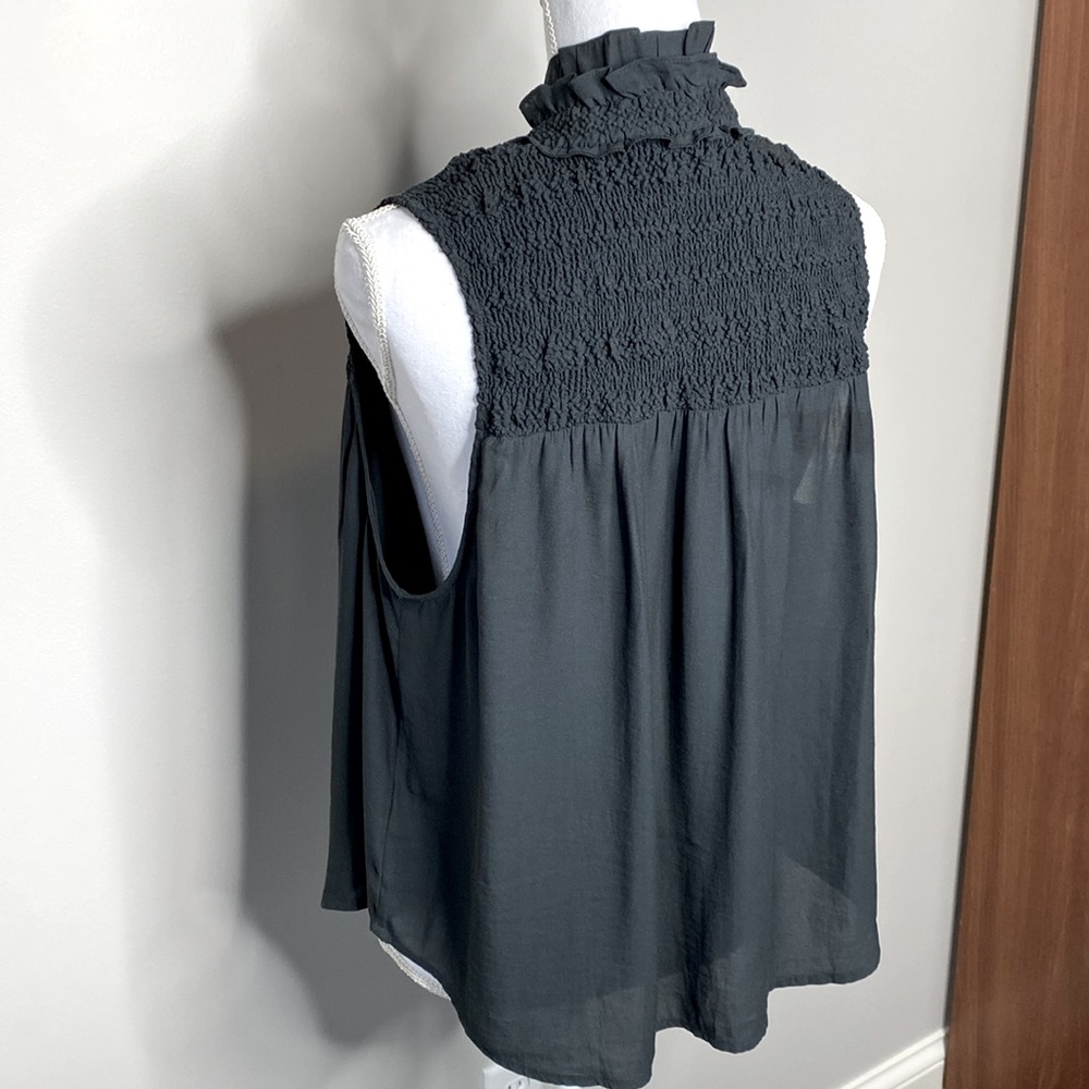 Free People Sleeveless Ruffle Blouse - Picture 5 of 7